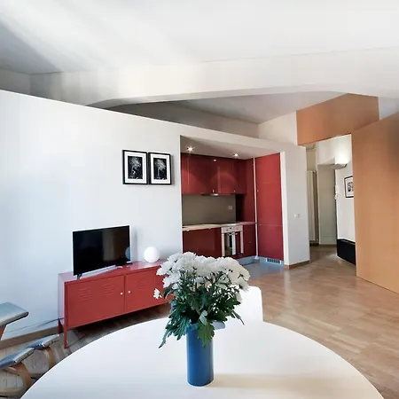 Delightful Bright Apartman *