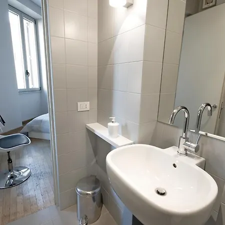 Delightful Bright Apartman